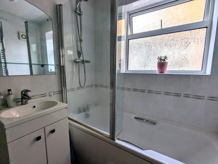 2 bedroom Terraced House for sale in Brazenose Lane, Stamford, PE9
