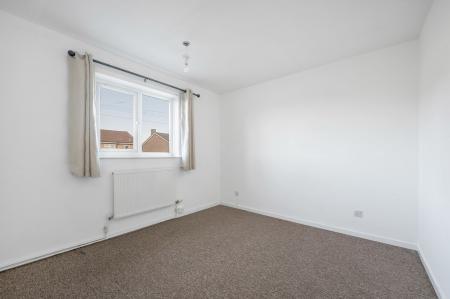 3 bedroom Terraced House for sale in Mountbatten Avenue, Stamford, PE9