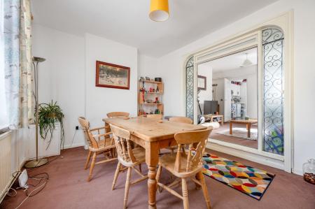 3 bedroom Terraced House for sale in Reform Street, Stamford, PE9