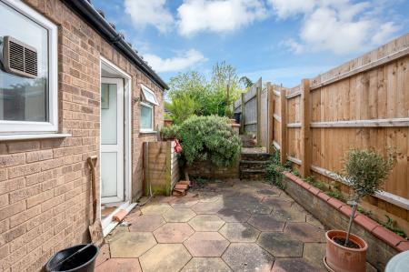 3 bedroom Terraced House for sale in Reform Street, Stamford, PE9