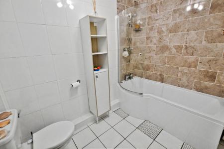 3 bedroom Semi-detached house for sale in Newham Road, Stamford, PE9