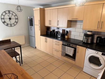 3 bedroom Terraced House for sale in Perth Road, Stamford, PE9