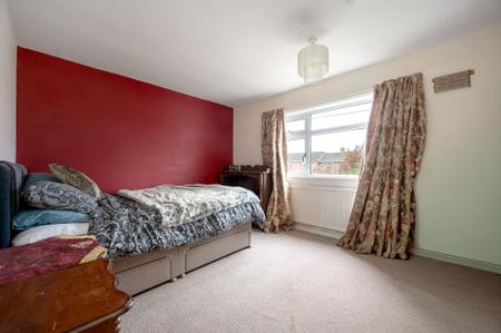 3 bedroom Terraced House for sale in Willoughby Road, Stamford, PE9