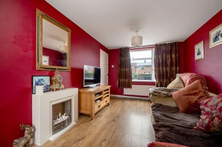3 bedroom Terraced House for sale in Willoughby Road, Stamford, PE9