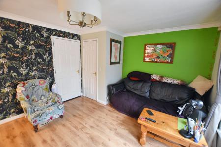 3 bedroom Terraced House for sale in Christ Church Close, Stamford, PE9