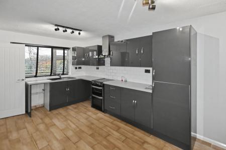 3 bedroom Terraced House for sale in Nairn Road, Stamford, PE9