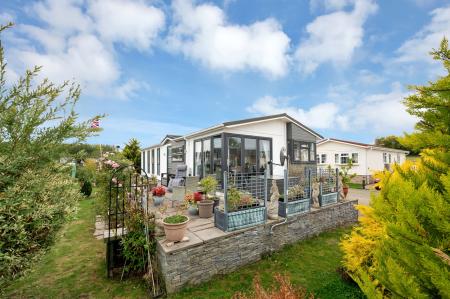 2 bedroom Lodge for sale in Yarwell Mill, Yarwell, PE8