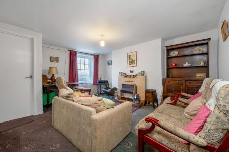 2 bedroom Terraced House for sale in St. Leonards Street, Stamford, PE9
