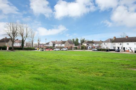 3 bedroom End of terrace house for sale in Worcester Crescent, Stamford, PE9