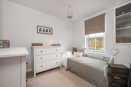 3 bedroom Terraced House for sale in Christ Church Close, Stamford, PE9