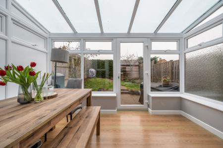 3 bedroom Terraced House for sale in Christ Church Close, Stamford, PE9