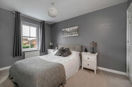 3 bedroom Terraced House for sale in Christ Church Close, Stamford, PE9