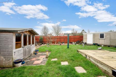 3 bedroom Semi-detached house for sale in Selwyn Road, Stamford, PE9