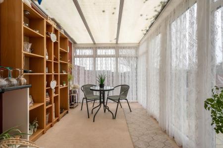 3 bedroom Semi-detached house for sale in Selwyn Road, Stamford, PE9