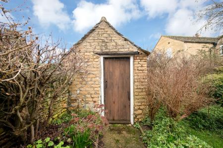 3 bedroom Semi-detached house for sale in Stamford Road, Easton On The Hill, PE9