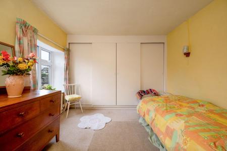 3 bedroom Semi-detached house for sale in Stamford Road, Easton On The Hill, PE9