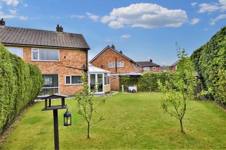 3 bedroom Semi-detached house for sale in Caledonian Road, Stamford, PE9
