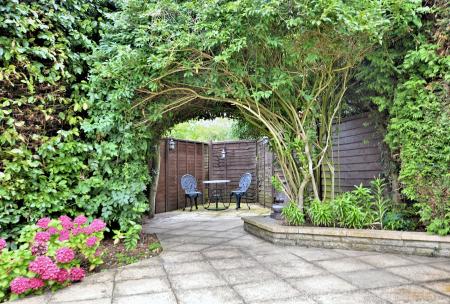 3 bedroom Semi-detached house for sale in Caledonian Road, Stamford, PE9
