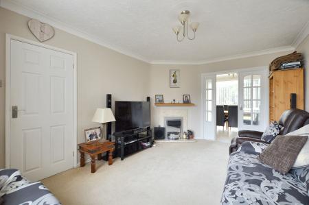 3 bedroom Semi-detached house for sale in Caledonian Road, Stamford, PE9