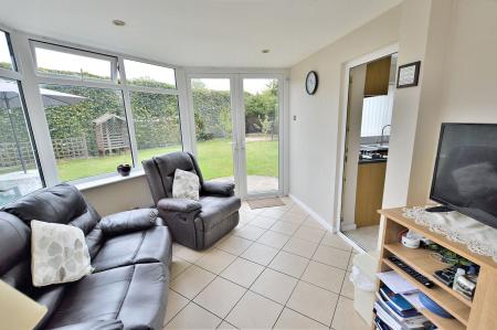 3 bedroom Semi-detached house for sale in Caledonian Road, Stamford, PE9