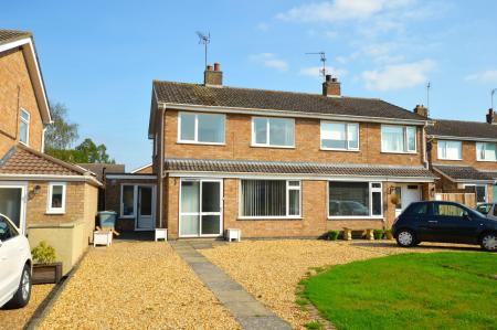 Lindsey Road, Uffington, PE9