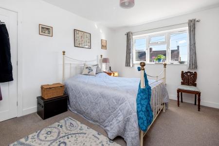 3 bedroom Semi-detached house for sale in Kesteven Road, Stamford, PE9