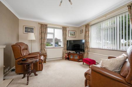 3 bedroom Detached bungalow for sale in Easton On The Hill, Stamford, PE9