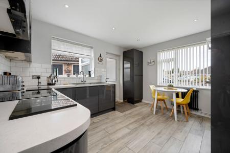 3 bedroom Detached bungalow for sale in Easton On The Hill, Stamford, PE9