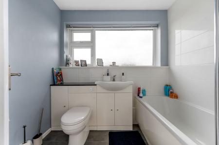 3 bedroom Semi-detached house for sale in Cottesmore Road, Stamford, PE9