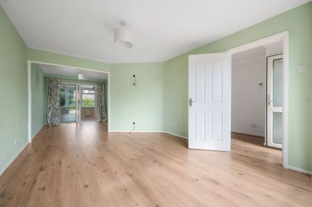 3 bedroom Semi-detached house for sale in Cottesmore Road, Stamford, PE9