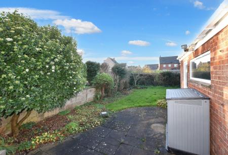 3 bedroom Semi-detached house for sale in Cottesmore Road, Stamford, PE9