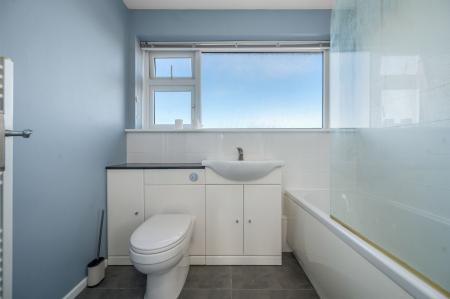 3 bedroom Semi-detached house for sale in Cottesmore Road, Stamford, PE9