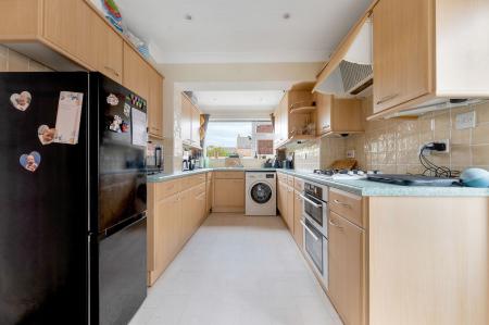 3 bedroom Semi-detached house for sale in Cottesmore Road, Stamford, PE9