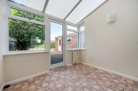 3 bedroom Semi-detached house for sale in Cottesmore Road, Stamford, PE9