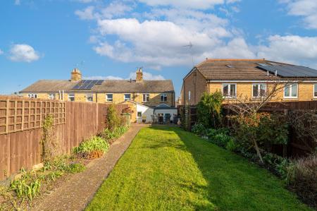 3 bedroom End of terrace house for sale in Reform Street, Stamford, PE9