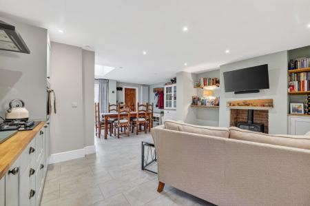 3 bedroom End of terrace house for sale in Reform Street, Stamford, PE9
