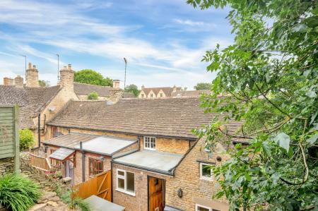 2 bedroom Character Property for sale in High Street, Easton On The Hill, PE9