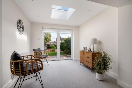 3 bedroom Detached house for sale in Walcot Way, Stamford, PE9
