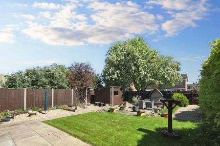 3 bedroom Detached house for sale in Walcot Way, Stamford, PE9
