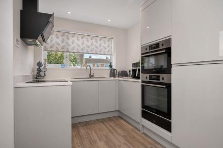 3 bedroom Detached house for sale in Walcot Way, Stamford, PE9
