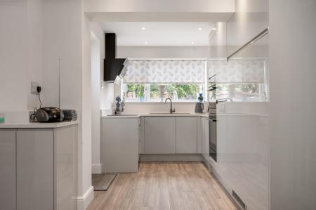 3 bedroom Detached house for sale in Walcot Way, Stamford, PE9