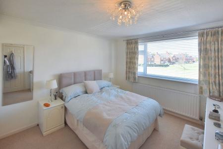 3 bedroom Detached house for sale in Walcot Way, Stamford, PE9