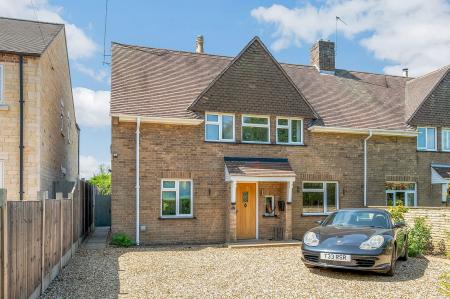 Elton Road, Wansford, PE8