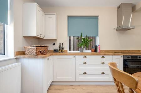 3 bedroom Semi-detached house for sale in Elton Road, Wansford, PE8