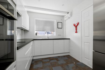 4 bedroom Terraced House for sale in Gresley Drive, Stamford, PE9