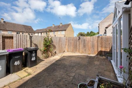 4 bedroom Terraced House for sale in Gresley Drive, Stamford, PE9