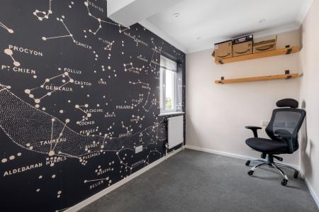 4 bedroom Terraced House for sale in Gresley Drive, Stamford, PE9