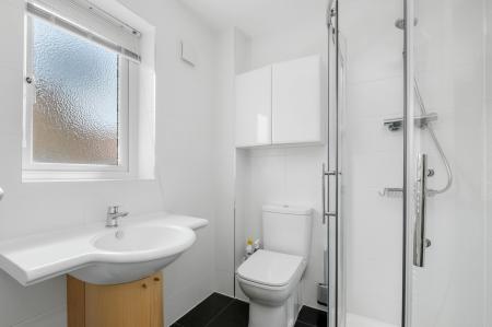 4 bedroom Terraced House for sale in Gresley Drive, Stamford, PE9