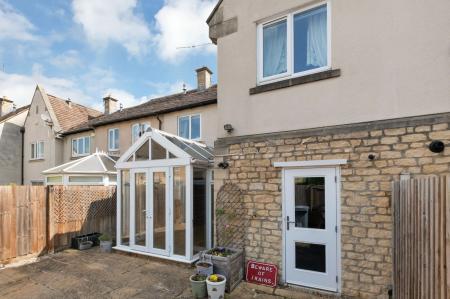 4 bedroom Terraced House for sale in Gresley Drive, Stamford, PE9