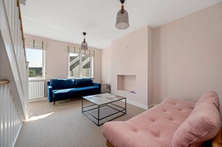 3 bedroom End of terrace house for sale in Warrenne Keep, Stamford, PE9